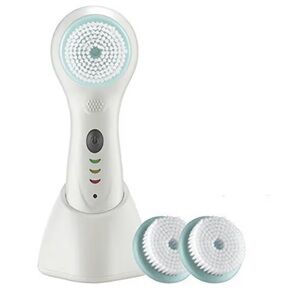 True Glow Facial Brush